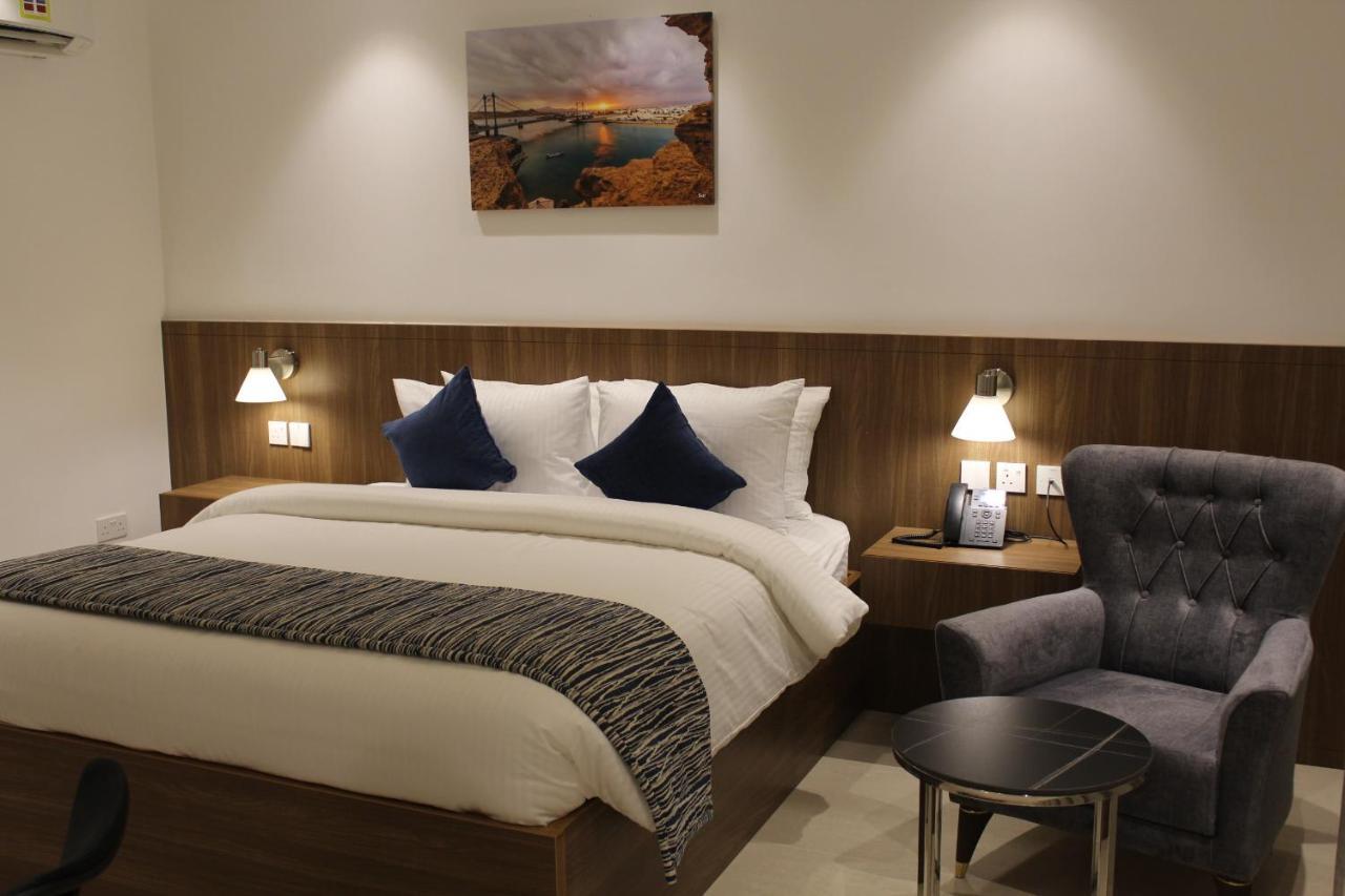 Duqm Express Hotel Exterior foto