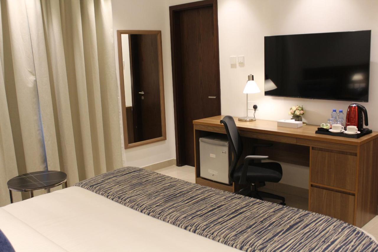 Duqm Express Hotel Exterior foto